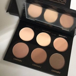 IBY BEAUTY Highlight & Contour Palette